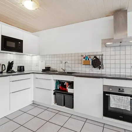 Ls Monteurzimmer - *