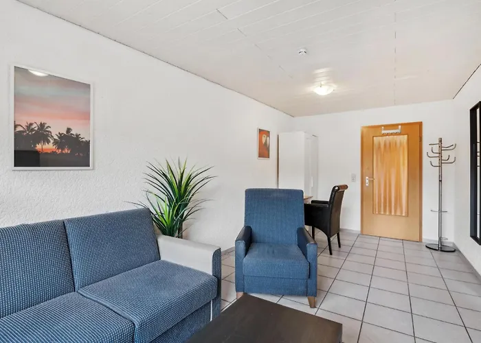 Ls Monteurzimmer - * Obernheim-Kirchenarnbach